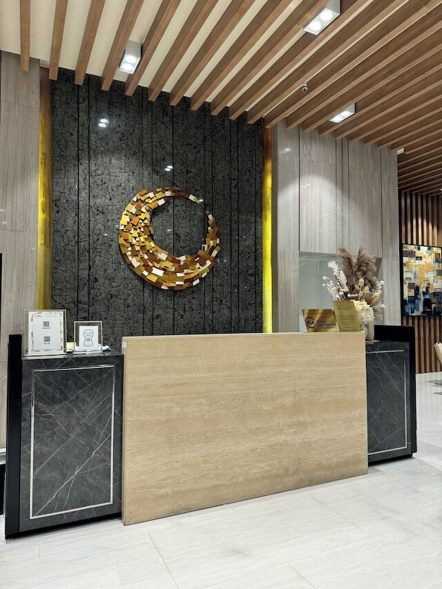 アンディ アンド フランセス プレイス アット BGC