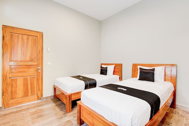 キャピタル O 94274 ホームステイ バリモエリ