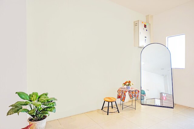 ホテル O マンダラ ニア ユニベルシタス ネゲリ メダン ( UNIMED )