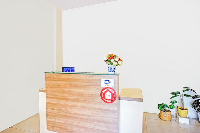 ホテル O マンダラ ニア ユニベルシタス ネゲリ メダン ( UNIMED )