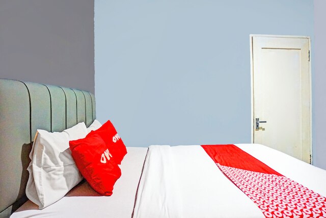 ホテル O マンダラ ニア ユニベルシタス ネゲリ メダン ( UNIMED )