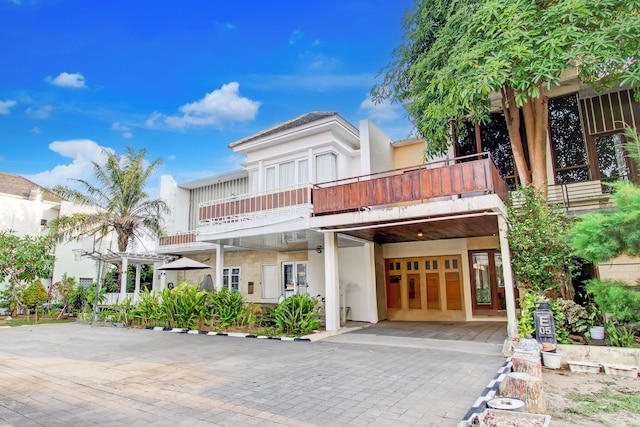 ホテル O ベストメラ ホームステイ シャリア