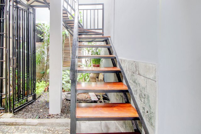 キャピタル O 94314 サニー コ リビング