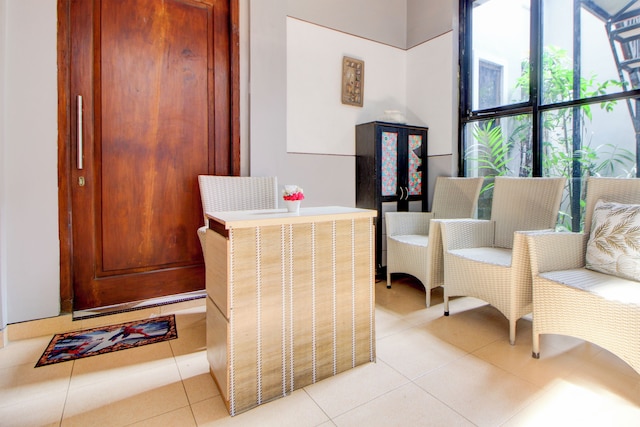 キャピタル O 94314 サニー コ リビング