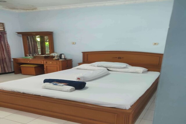 ホテル O ダフセル ホームステイ シャリア