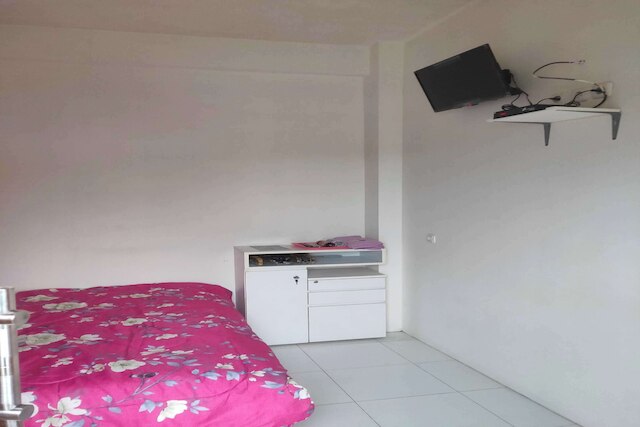 ホテル O ダフセル ホームステイ シャリア