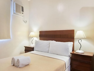 タウンハウス OAK メトロマニラ ニア オスメニャ ハイウェイ PNR パサイ フォーマリー アビテル ホテル