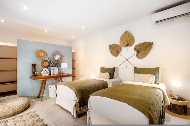 ヴィラ ナビ バイ アルフレッド イン バリ - ニュー ファミリー 5ベッドルーム ヴィラ ネクスト トゥ スミニャックビーチ