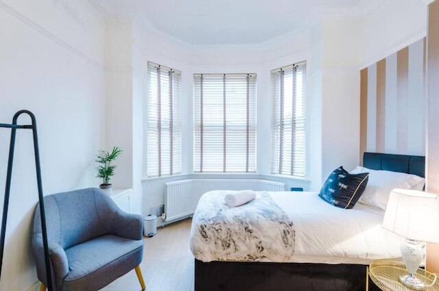 スペーシャス ベッド レスト ステイ イン サルフォード シティ