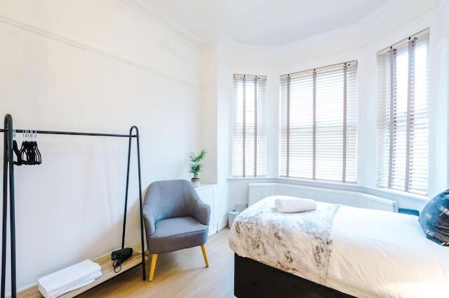 スペーシャス ベッド レスト ステイ イン サルフォード シティ