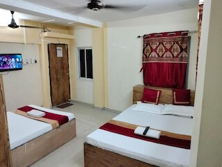 サファイア ゲストハウス