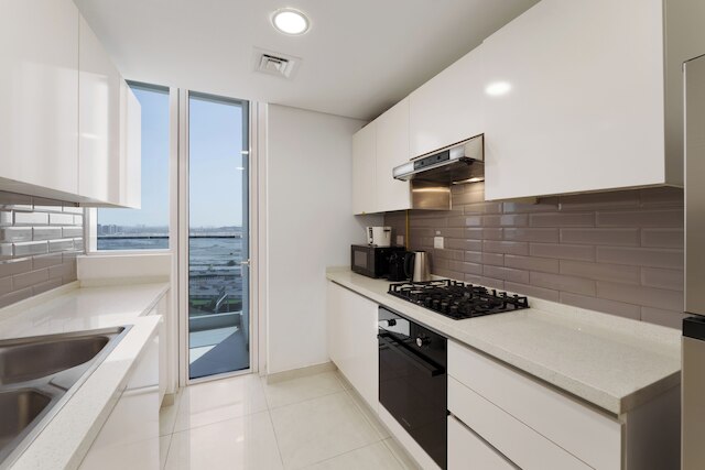 メゾン プリヴェ - モダン ビジネス ベイ リトリート ウィズ ドバイ キャナル ビューズ