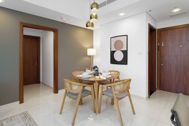 メゾン プリヴェ - モダン ビジネス ベイ リトリート ウィズ ドバイ キャナル ビューズ