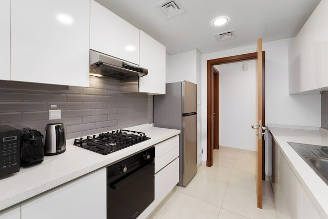 メゾン プリヴェ - モダン ビジネス ベイ リトリート ウィズ ドバイ キャナル ビューズ