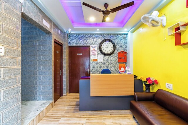 ザ ヴィシュワナス パレス