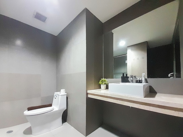 コンフォート ステイ 1 ベッドルーム アット パトラランド アマルタ アパートメント