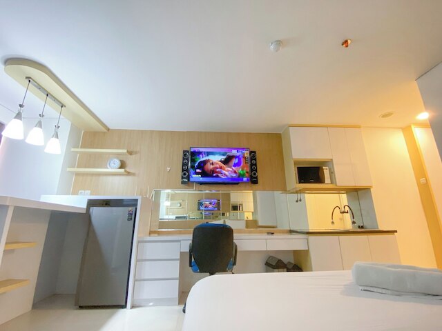 コージー アンド モダン スタジオ アパートメント セントラランド スマラン