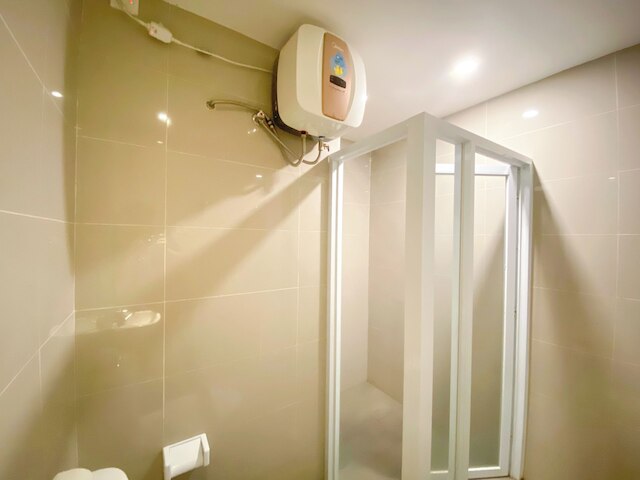 コージー アンド モダン スタジオ アパートメント セントラランド スマラン