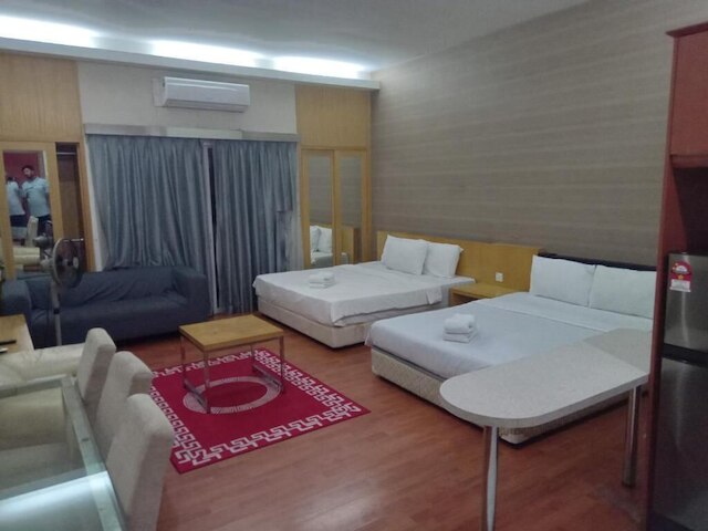 メイタワー サービス スタジオ アパートメント