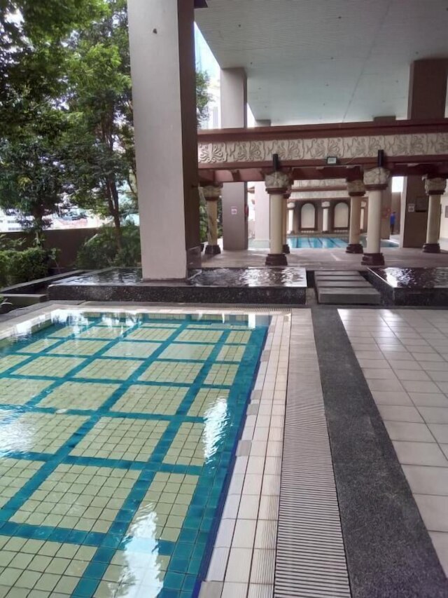 メイタワー サービス スタジオ アパートメント