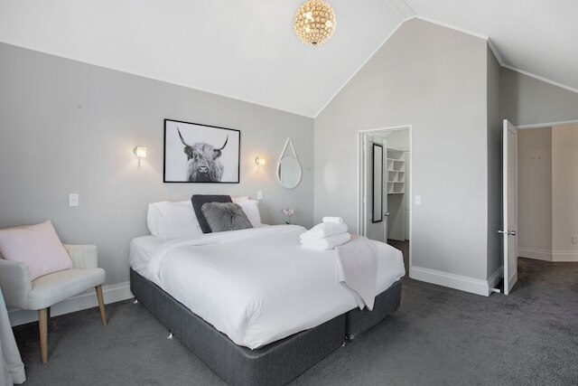 パーネル ビスタ 2 ベッドルーム アパートメント ウィズ シービュー