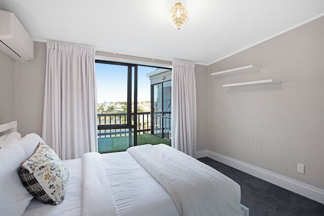 パーネル ビスタ 2 ベッドルーム アパートメント ウィズ シービュー