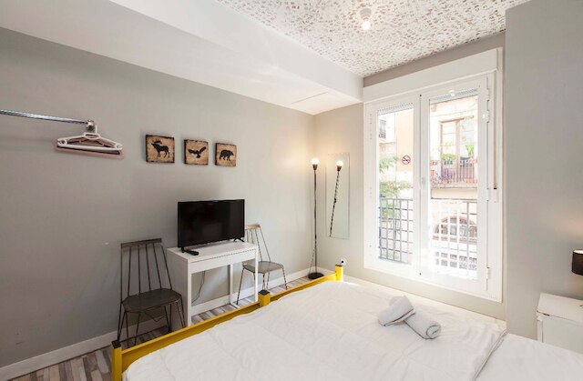 ヘイ ロラ ホステル