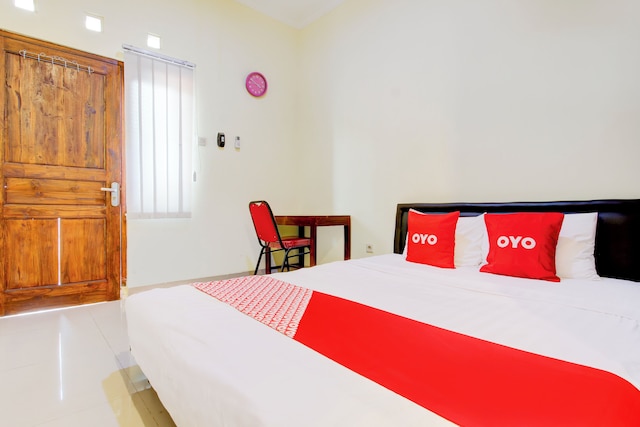 ホテル O スレマン ニア バンダラ アディ スティプト フォーマリー ジョグロ ソロゲネン