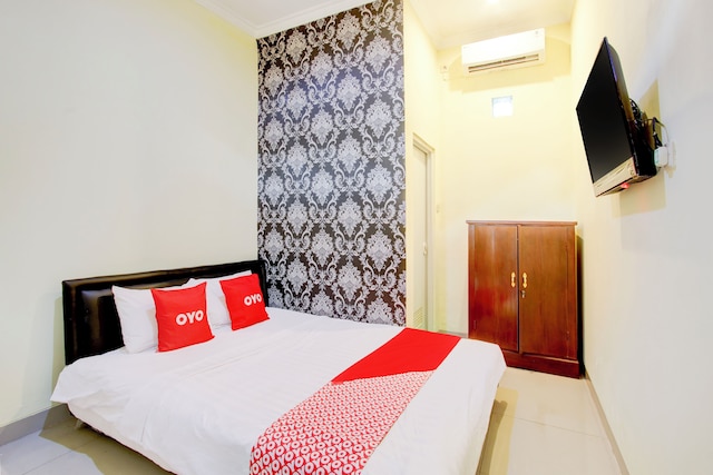 ホテル O スレマン ニア バンダラ アディ スティプト フォーマリー ジョグロ ソロゲネン