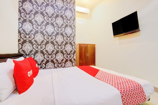 ホテル O スレマン ニア バンダラ アディ スティプト フォーマリー ジョグロ ソロゲネン