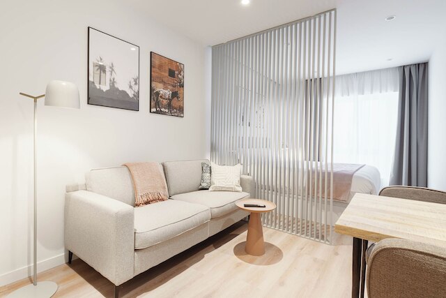 ライムホーム マドリード カジェ ウルタード デ メンドーサ