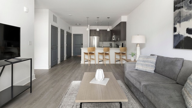 ランディング アット クレストライン