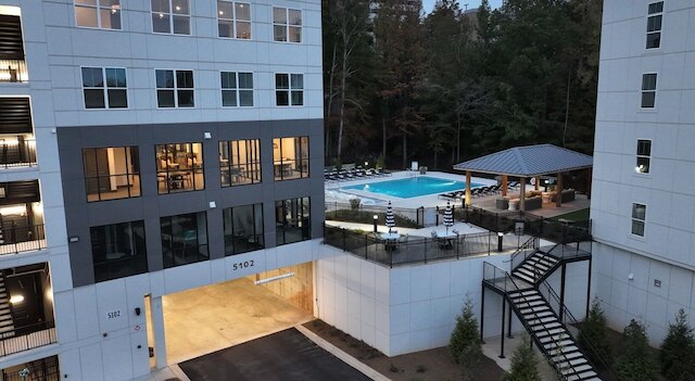 ランディング アット クレストライン