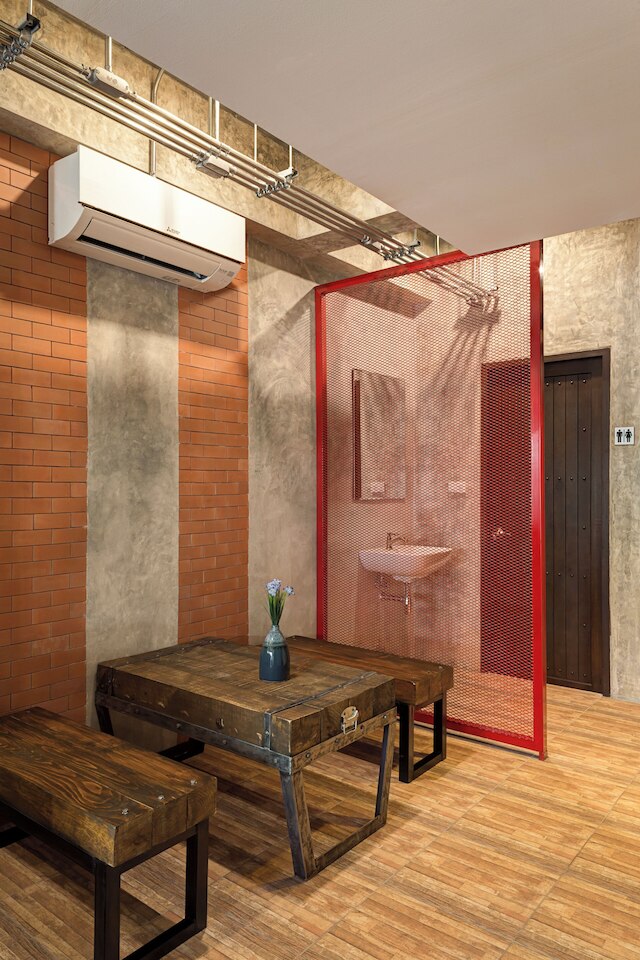 ザ ステップ チェンマイ