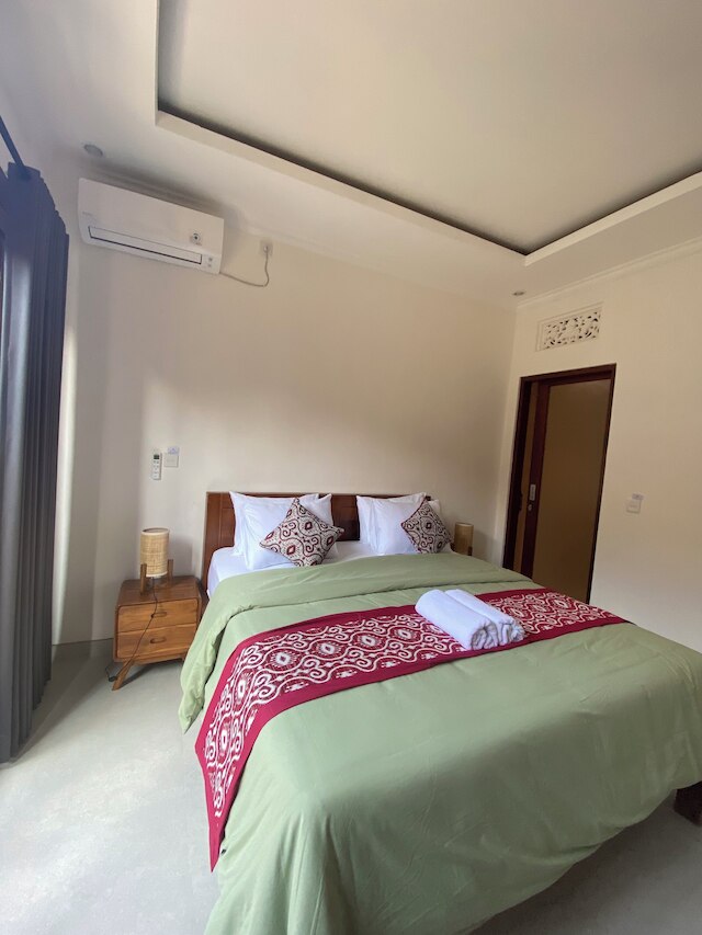 ロベルト スイーツ ウブド ビュー バイ EPS