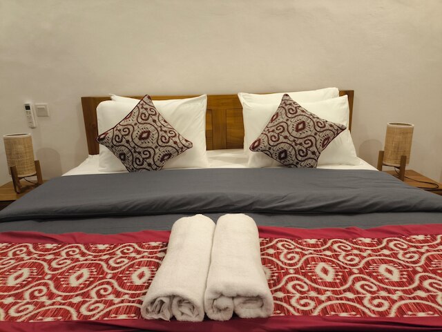 ロベルト スイーツ ウブド ビュー バイ EPS