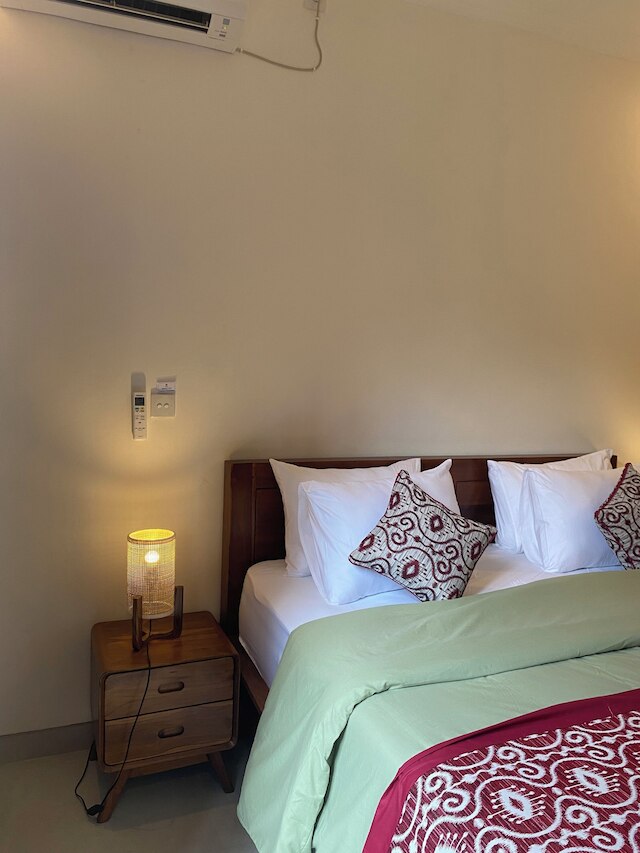 ロベルト スイーツ ウブド ビュー バイ EPS