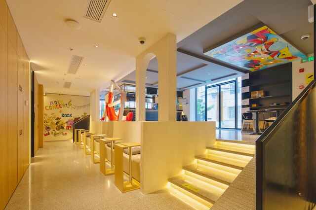 Dayin Serene Garden Hotel - Shanghai Jing'an Joy City Suzhou Creek