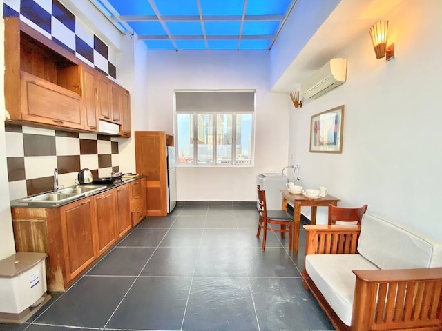 WH バサック レジデンス