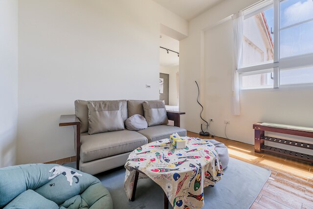 The house of Her man yessir