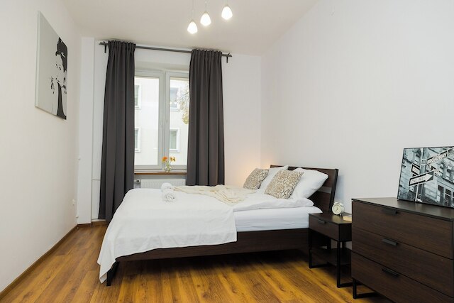 ショートステイポーランド サンドミエルスカ B157