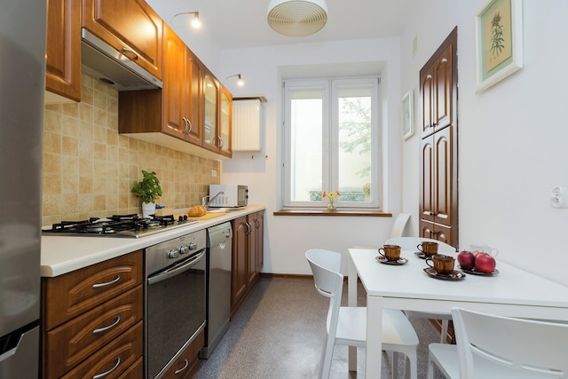 ショートステイポーランド サンドミエルスカ B157