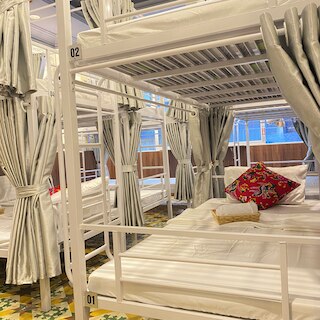 ハノイ バイブズ ホステル