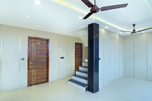 ナヴ ドゥルガ ゲストハウス