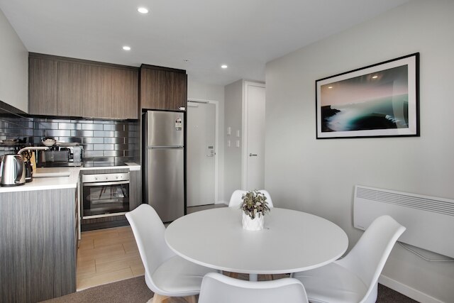 シティ スカイライン アパートメント ニア マイヤーズ パーク