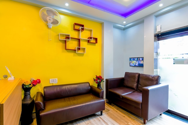 ザ コルカタ ホテル