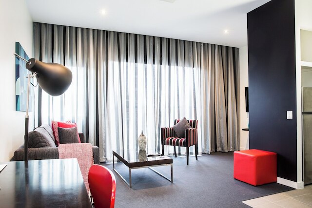 リッチモンド セントラル アパートメント