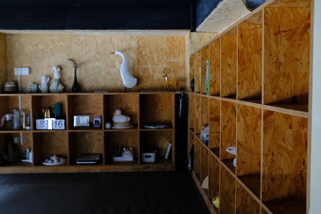 Meow Hero Youth Hostel