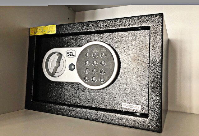 アニー 5 アパルタメンティ