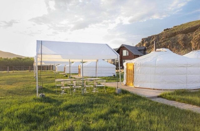 カヤック キャンプ モンゴリア